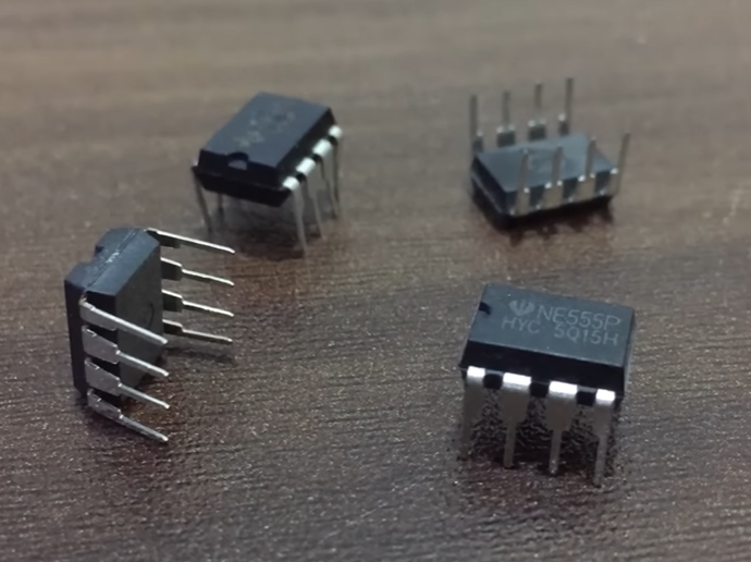 What is an Integrated Circuit ( IC )